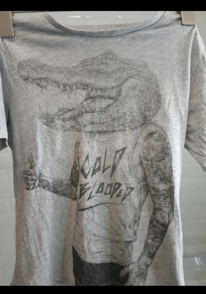 🙂 tee shirt garçon en 7/8 ans🙂 - photo numéro 2