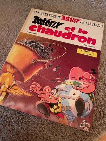 BD - Astérix et le chaudron