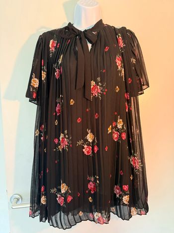 Combi-short noire fleurie Zara