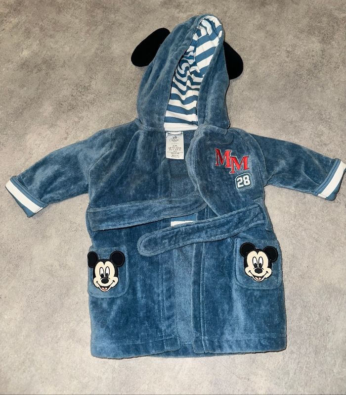 Peignoir Mickey taille 0-3 mois