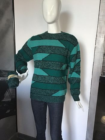 Pull jacquard année 82 Fait main 20% laine peignée