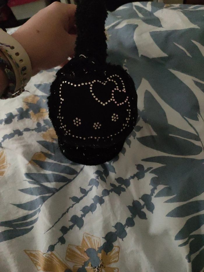 Cache oreille hello Kitty - photo numéro 3