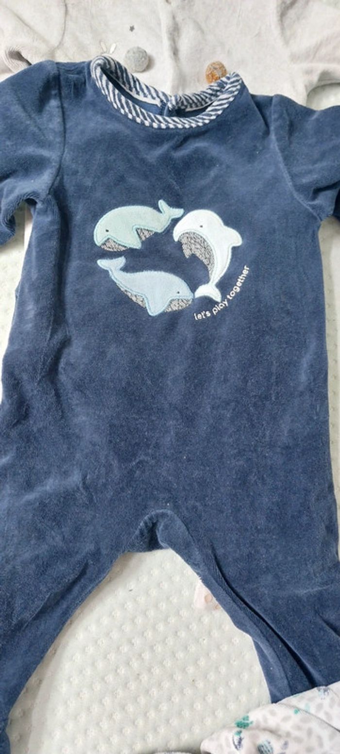 Lot de 4 pyjamas - photo numéro 3