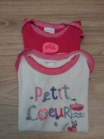 Lot de 2 bodies fille 1 an