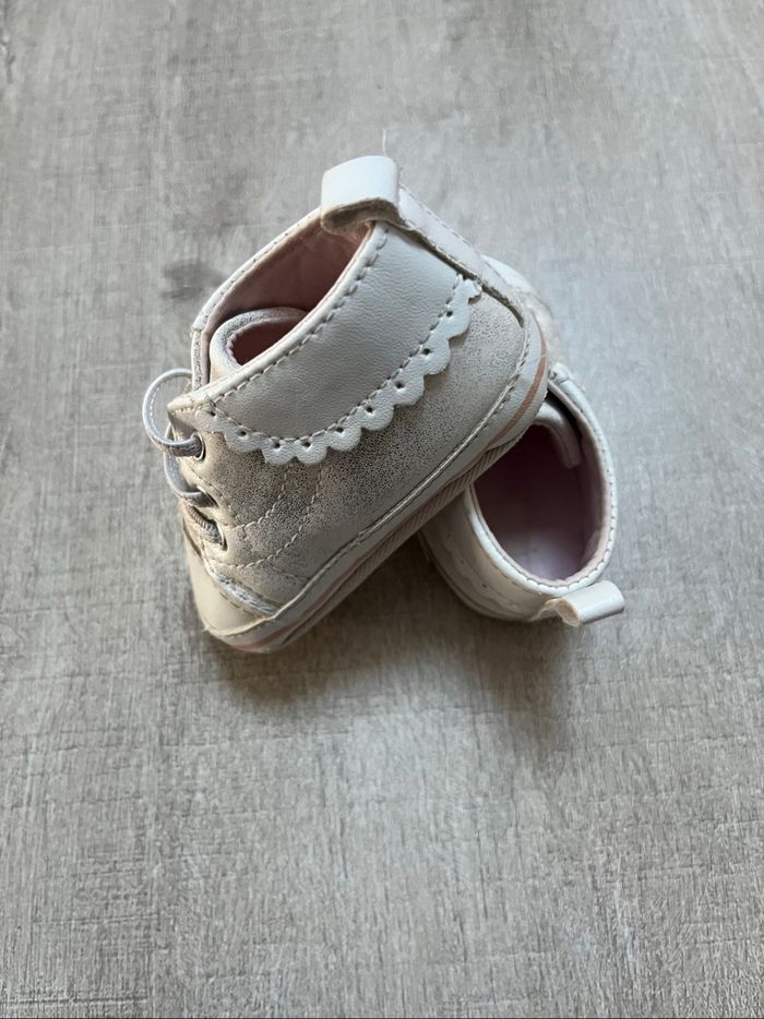 Chaussure 3/6 mois - photo numéro 2