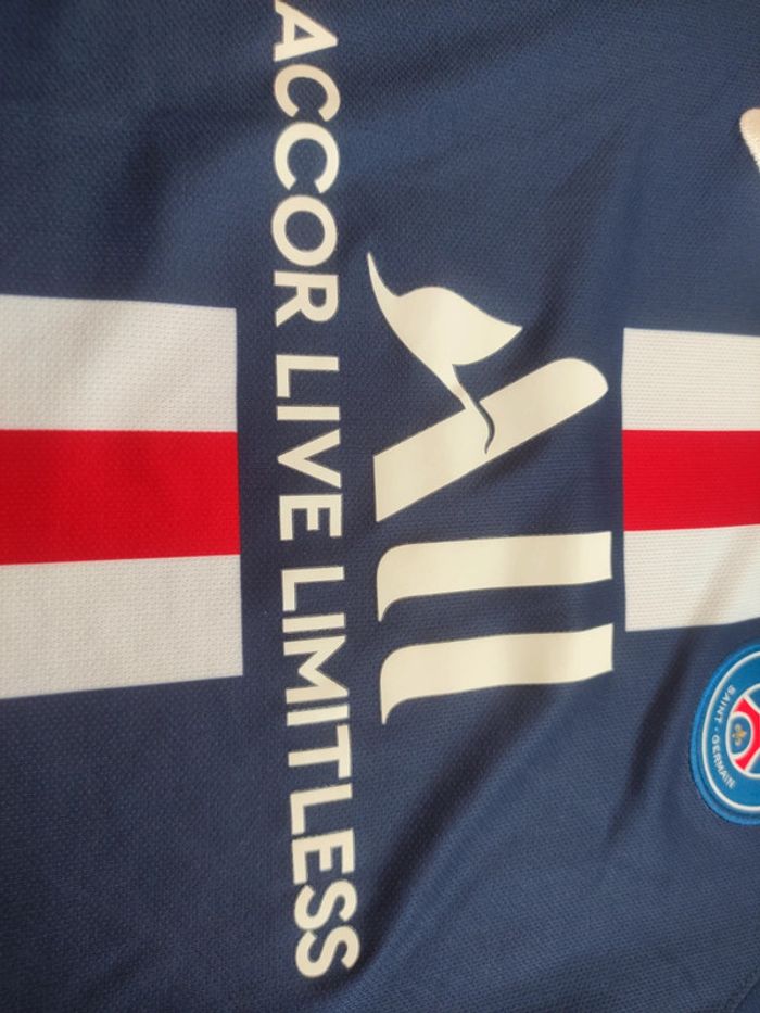 Maillot de foot PSG, Nike Authentique Officiel taille enfant 8/10 ans, Neuf - photo numéro 6