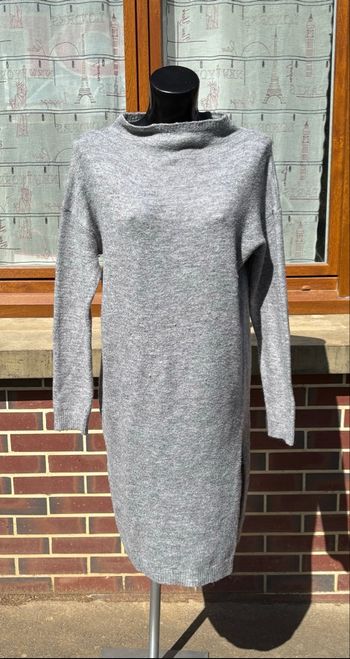 🩶 Robe pull grise – Taille M/L (38-40)