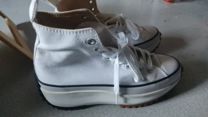 Converse Chuck Taylor Runstar baskets montantes plateforme - photo numéro 11