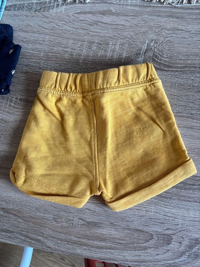 Lot vêtements Obaïbi 6 mois - photo numéro 3