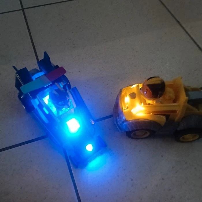 2 véhicules et figurines Super'patrouille - photo numéro 2