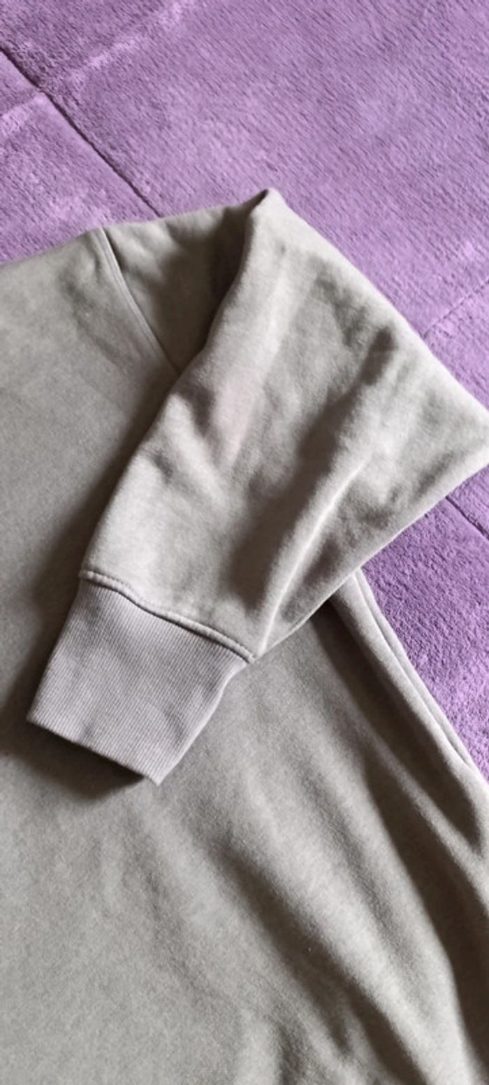 Sweat Primark Taille M loose - photo numéro 4
