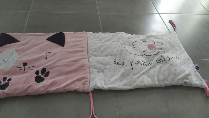 Lot Couette bébé fille ou tapis d'éveil ou dessus de lit et tour de lit motif chat - photo numéro 8