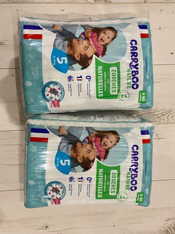 Lot 2 paquets de couches Carryboo