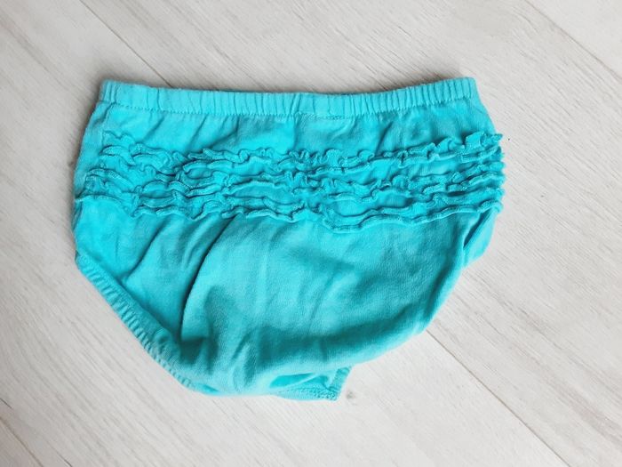 Vêtement bébé fille short culotte bleue 9 mois - photo numéro 2