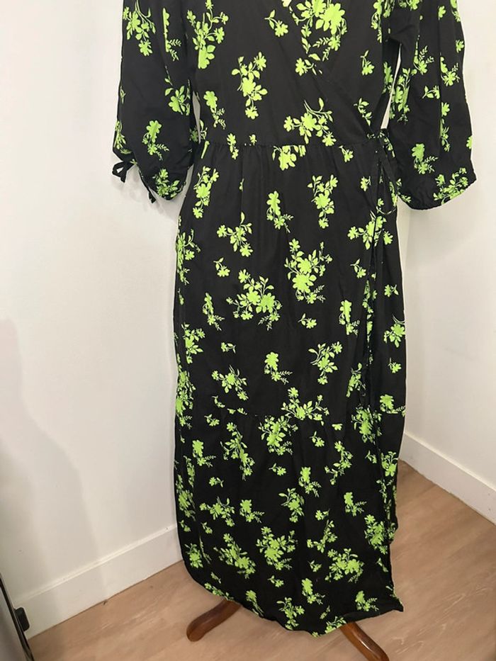 Robe longue cache-coeur noire et verte - photo numéro 4