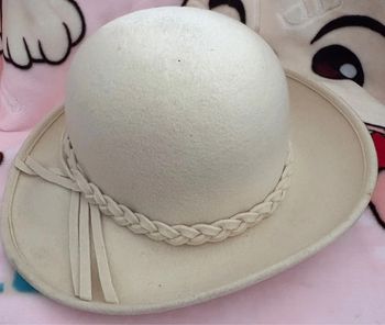 Chapeau crème