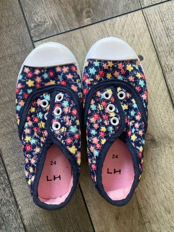 Chaussures / baskets  à fleurs lh