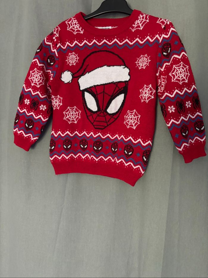 Pull Noël Spider man