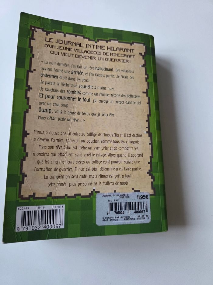 Livre minecraft (journal d'un noob) 1 - photo numéro 8