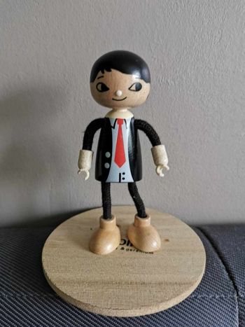 Figurine Hape Le Papa , excellent état