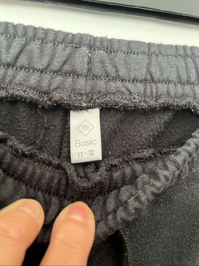 Jogging taille 11/12 ans - photo numéro 2