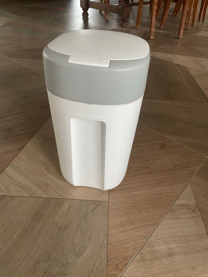 Poubelle à couche - photo numéro 3