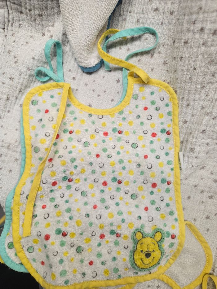 Bavoirs - photo numéro 3