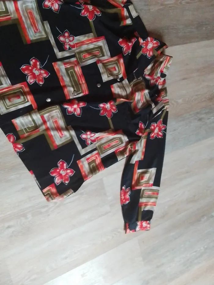 Chemise blouse femme fluide noir rouge - photo numéro 4