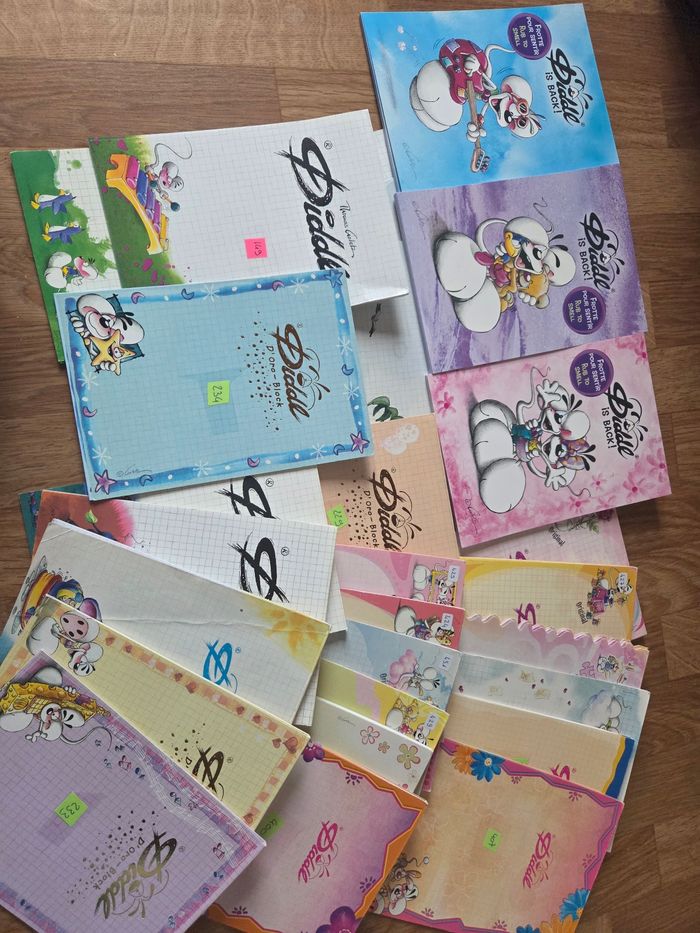 Lot de 40 feuilles diddl - photo numéro 8