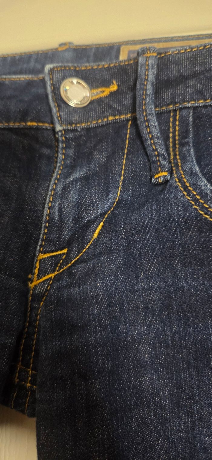 Jean Fornarina Bayley 👖 taille 28 / 36-38 – coupe slim bootcut – denim foncé – excellent état - photo numéro 3