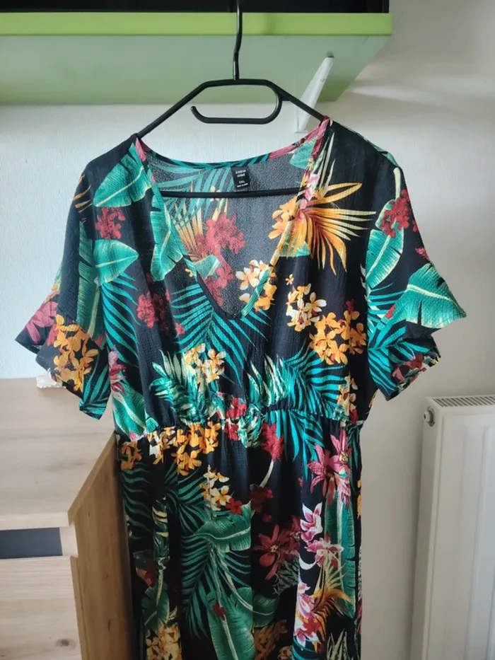 Lot 3 robes courtes été taille 44 - photo numéro 3