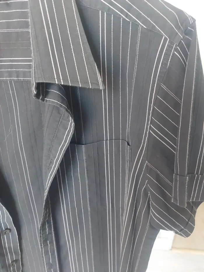 Chemise noire à rayures SPk2 - photo numéro 2