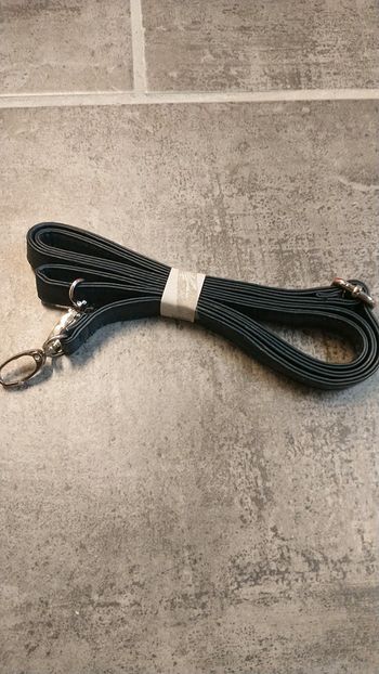 Bandoulière de rechange pour sac à main coloris bleu marine