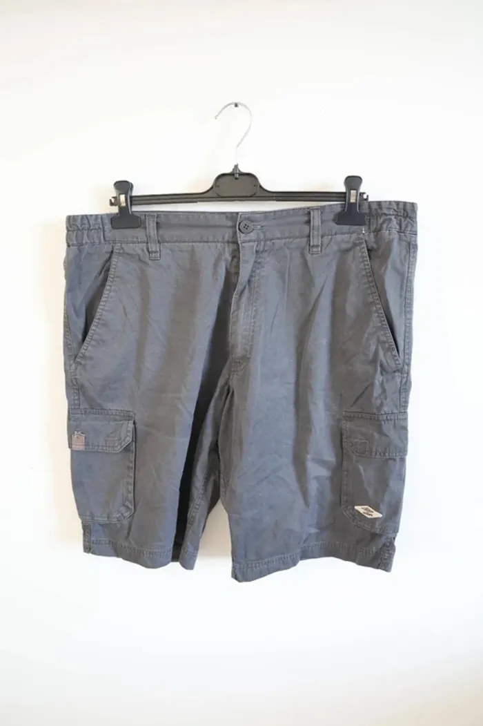 C54 short gris Umbro 44