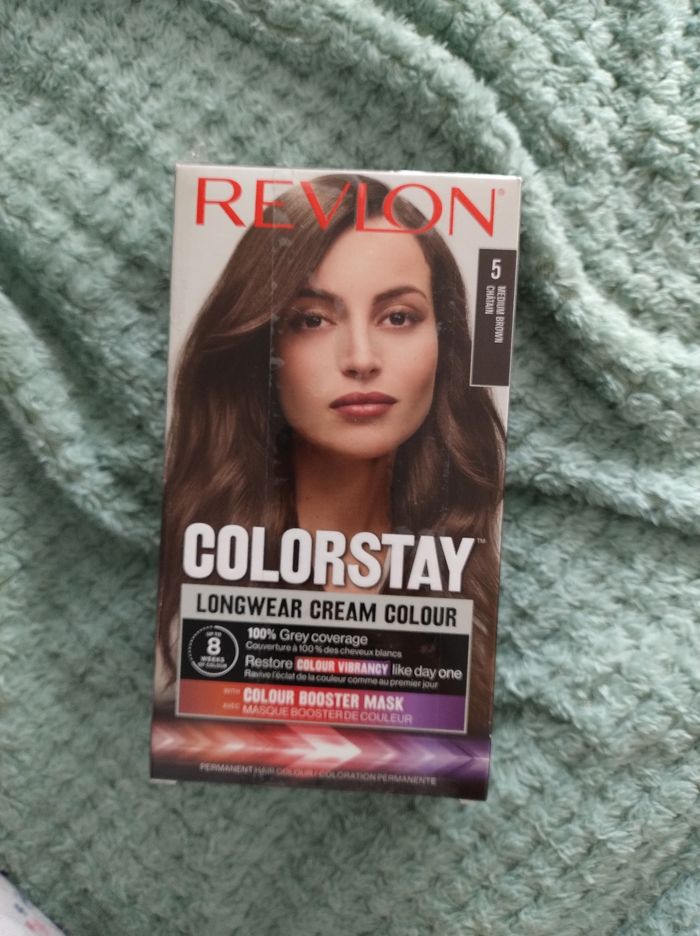 Coloration Capillaire Permanente 5.0 Couleur Châtain REVION