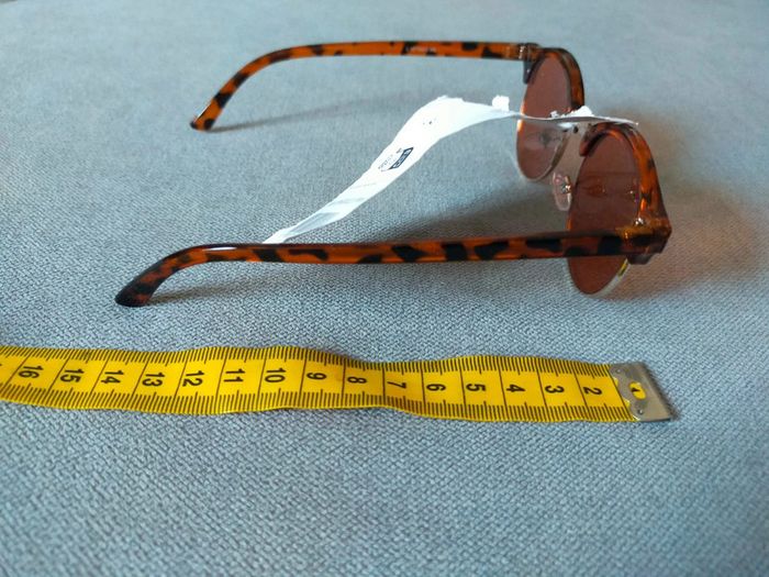 Lunettes de soleil écaille – Neuf avec étiquette - photo numéro 6