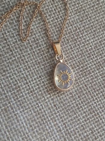 Collier réversible en pierre opaline