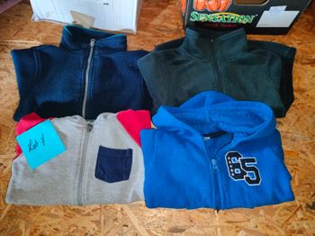 Lot gilet 3ans 92 98