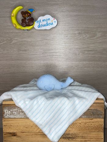 PRI32 doudou baleine 🐳 primark