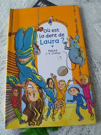 Ou est la dent de Laura