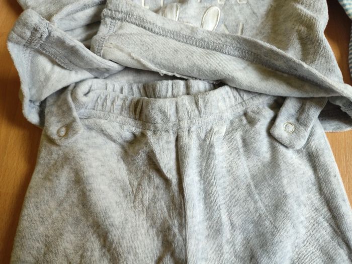 Lot 2 pyjamas 2 pièces chaud Kiabi et mi-saison OBAÏBI en 6M - photo numéro 8