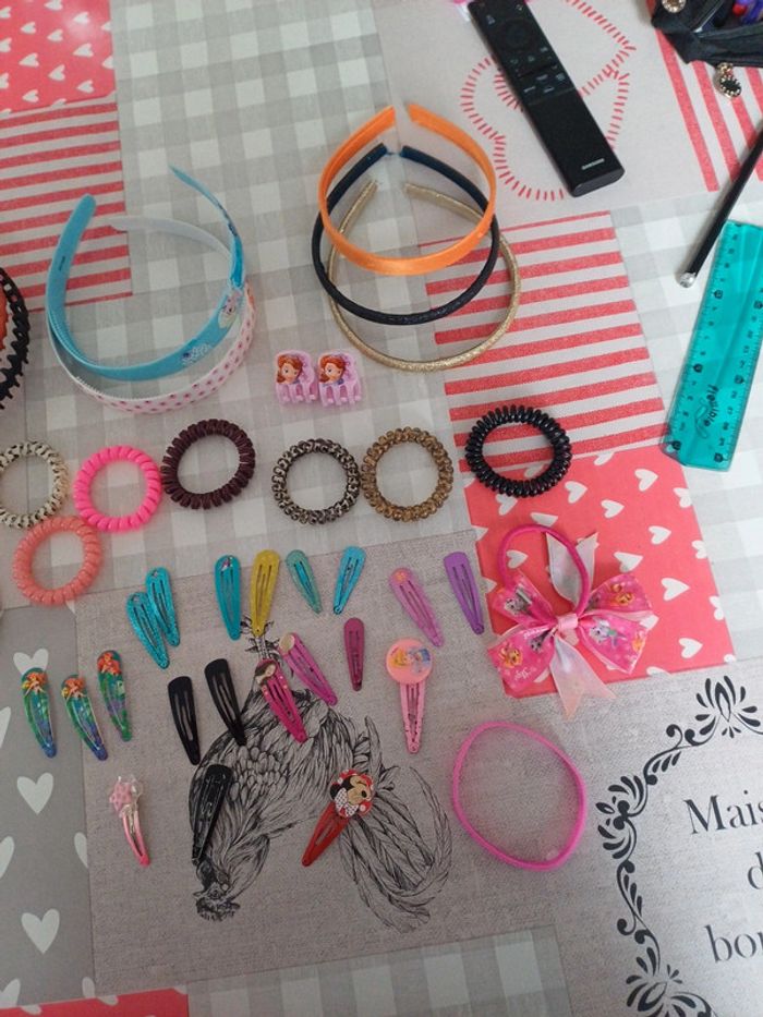 Lot accessoires cheveux - photo numéro 3
