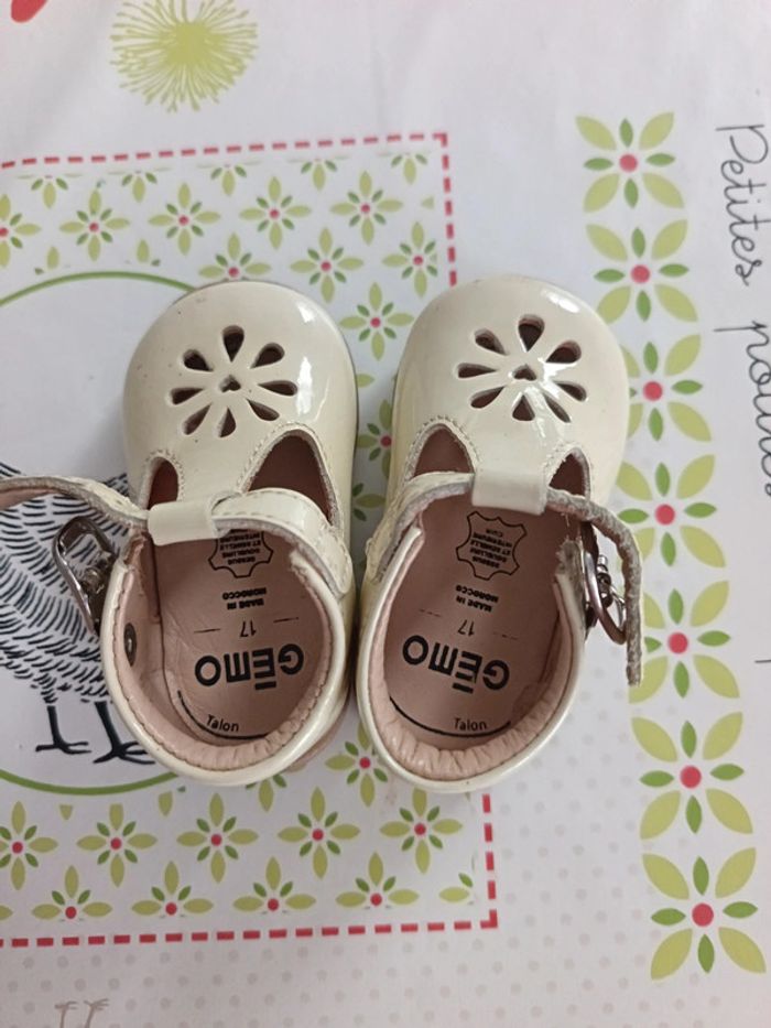 Chaussure bébé taille 17 cuir gémo - photo numéro 4