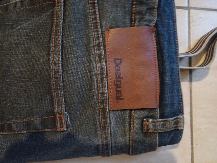 Pantalon jean homme slim desigual à bretelle  42 très bon état - photo numéro 7