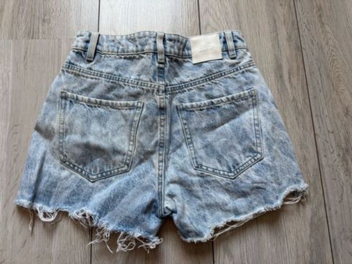 Short - photo numéro 2