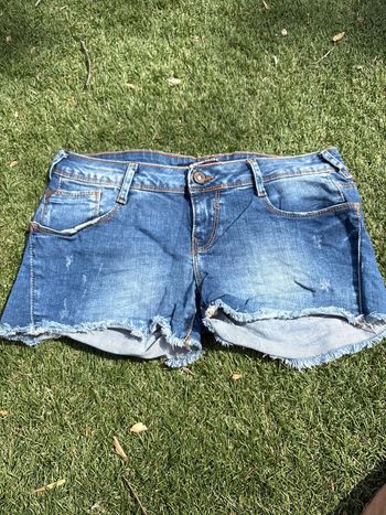 Short jean Sara taille 40