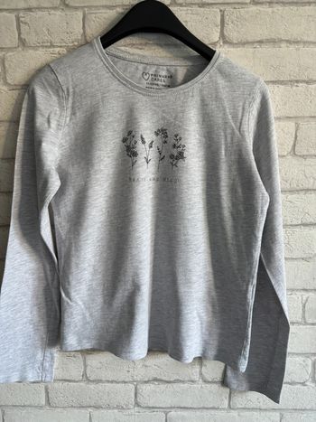Tee shirt Primark taille 12 ans