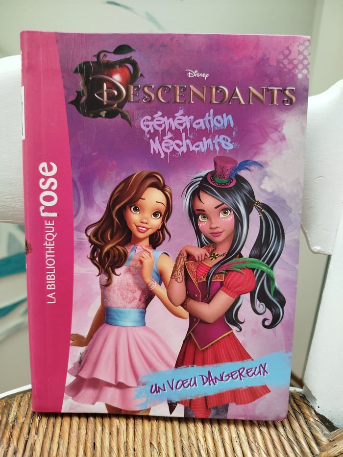 Disney Descendants Un voeux Dangereux - photo numéro 1
