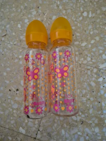 Lot de 2 biberons en verre 240ml Tex Baby neuf