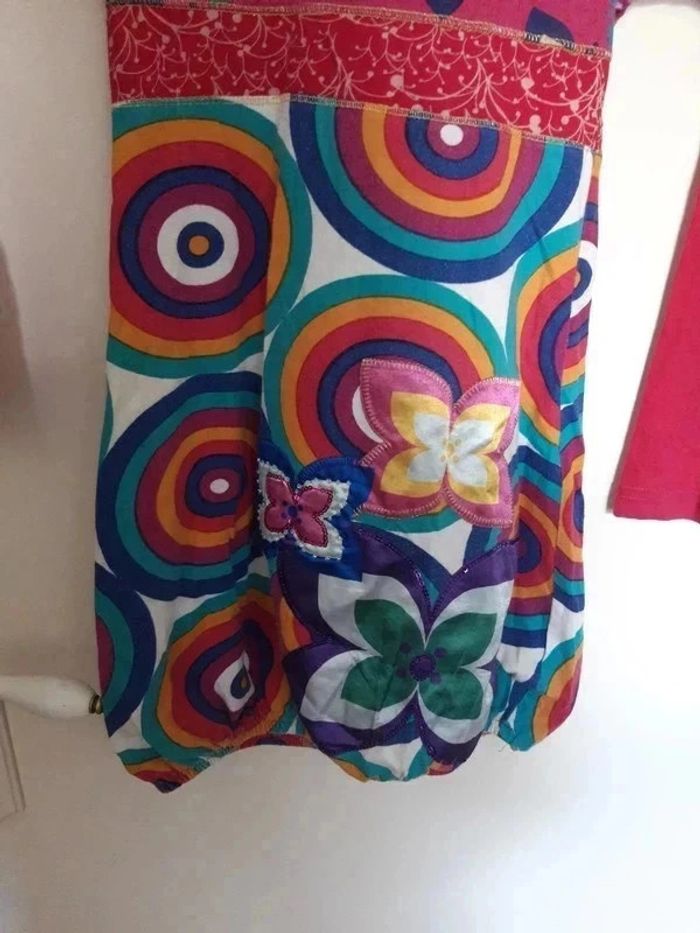 Robe Desigual 7/8 ans - photo numéro 3